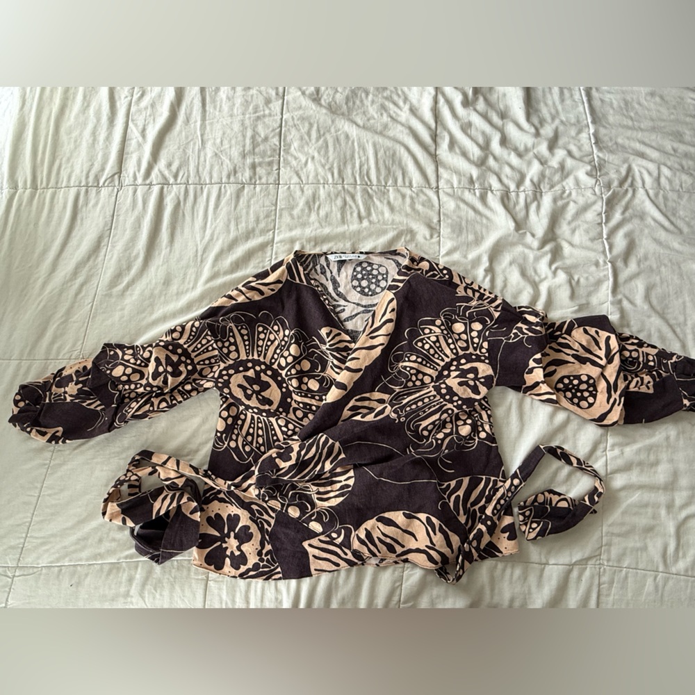 Zara Purple and Tan criss cross top